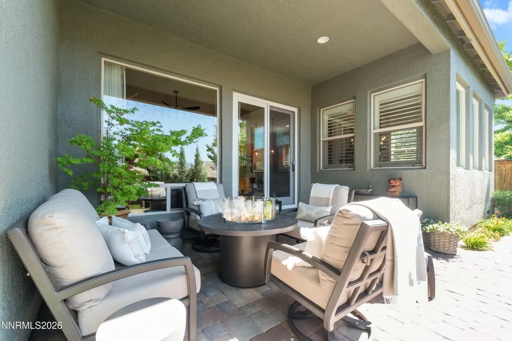 8724 Lynrock Reno NV 89523