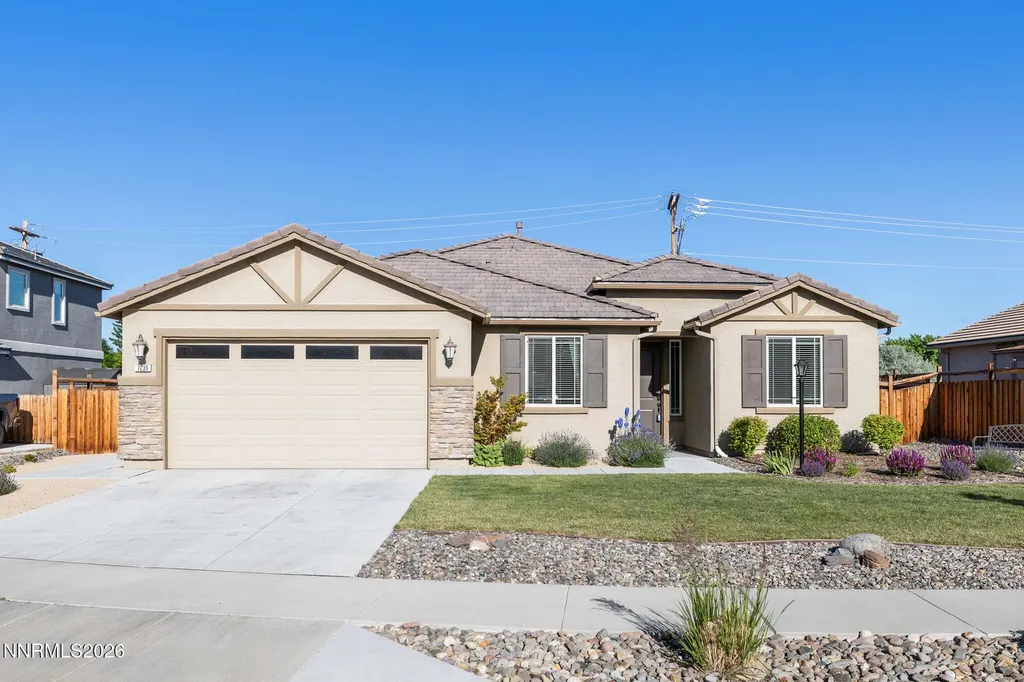 7239 Early Dawn Sparks NV 89436