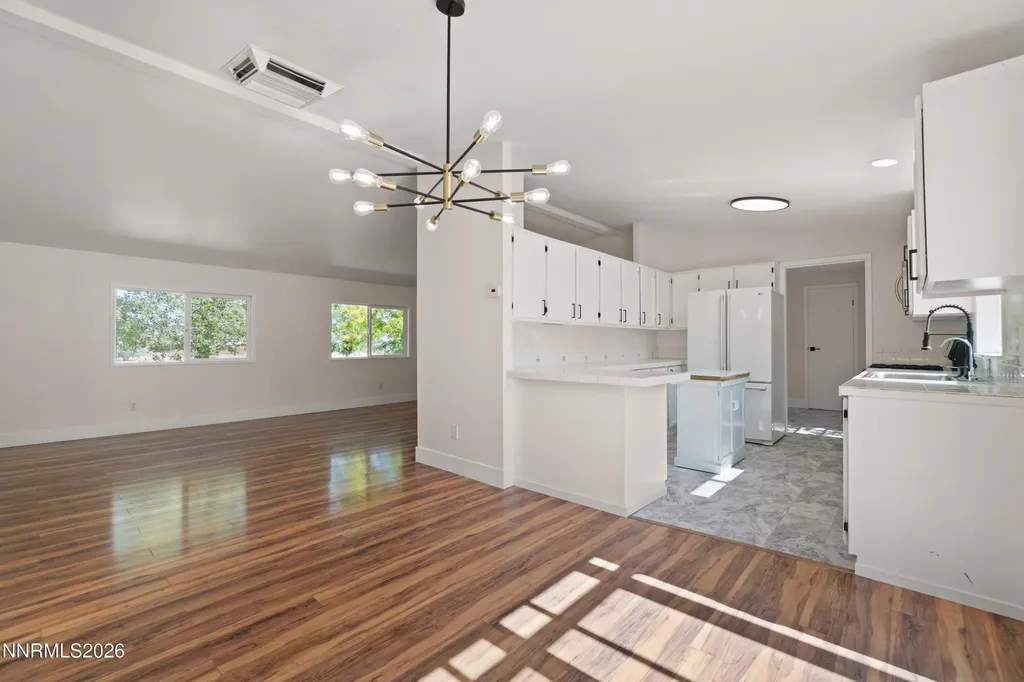 2820 Ramsey Silver Springs NV 89429