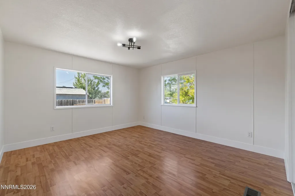 2820 Ramsey Silver Springs NV 89429