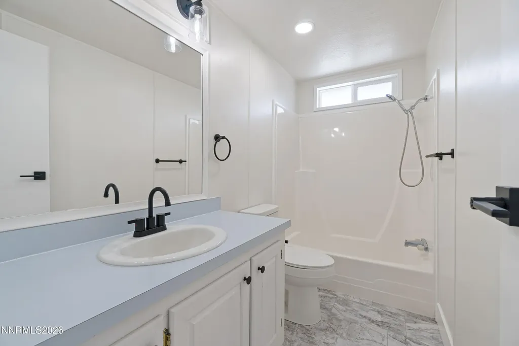 2820 Ramsey Silver Springs NV 89429