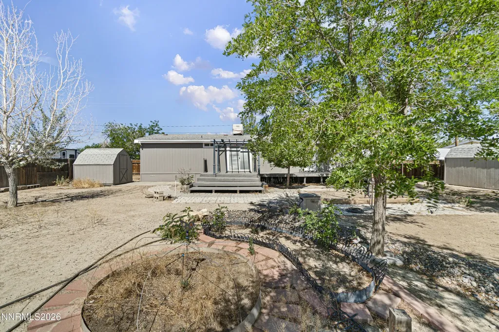2820 Ramsey Silver Springs NV 89429
