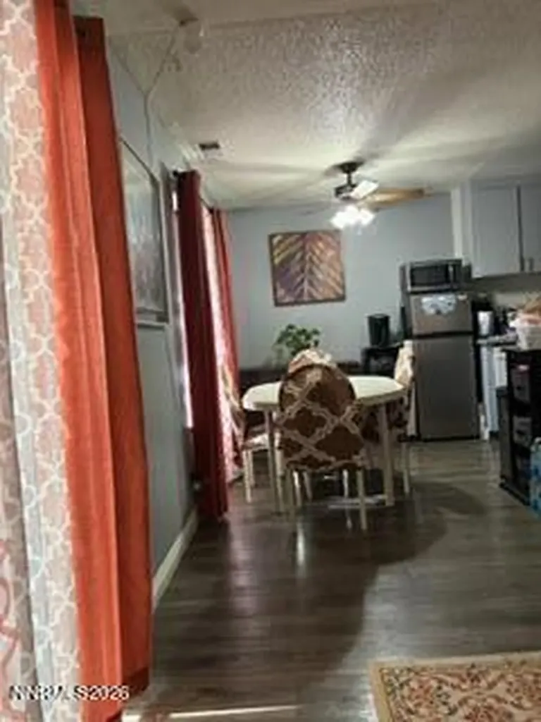 1537 Delucchi Reno NV 89502