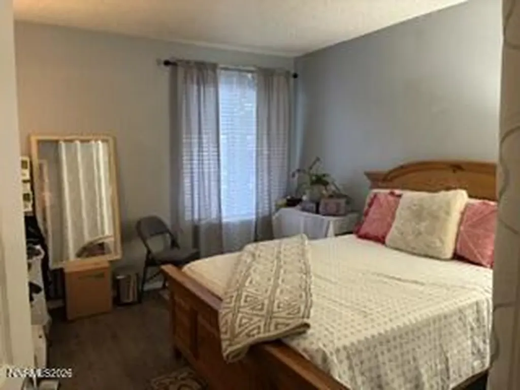 1537 Delucchi Reno NV 89502