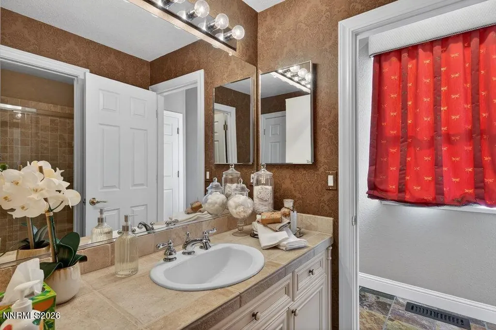 2596 Rampart Reno NV 89519