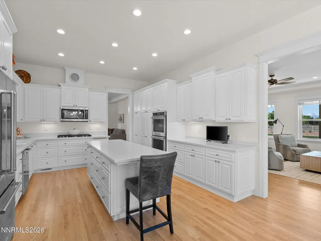 1056 Country Gardnerville NV 89460