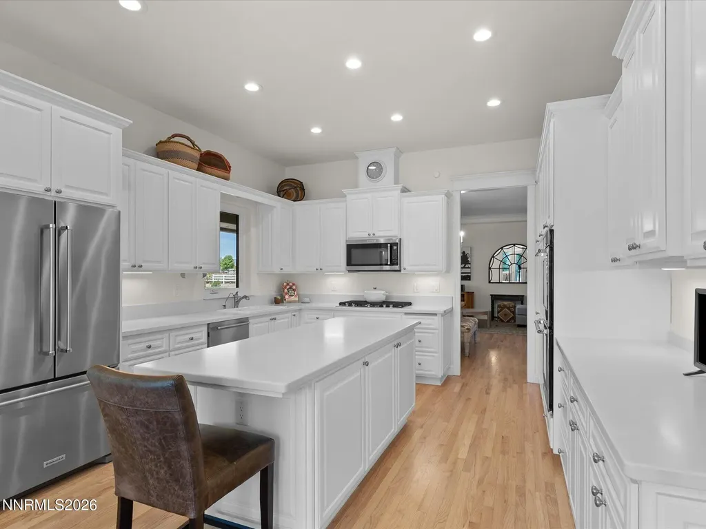 1056 Country Gardnerville NV 89460