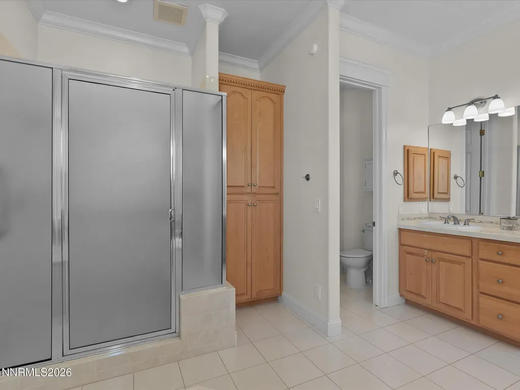 1056 Country Gardnerville NV 89460