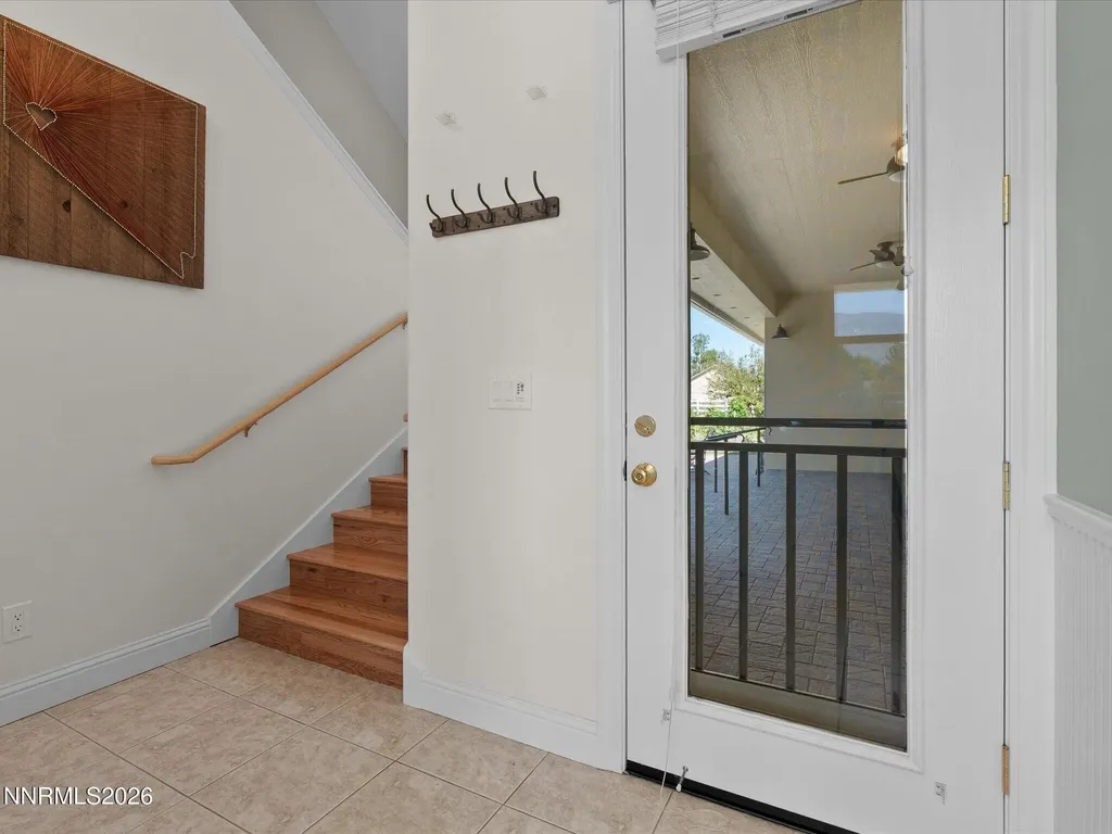 1056 Country Gardnerville NV 89460