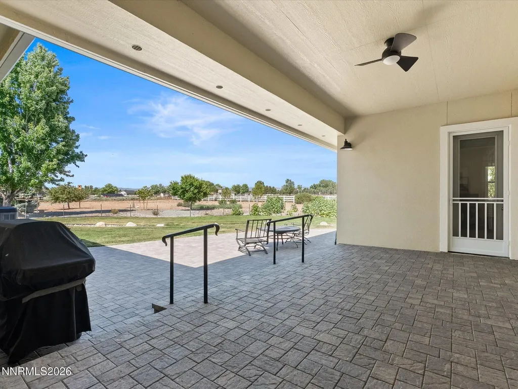 1056 Country Gardnerville NV 89460