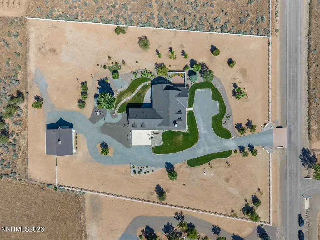 1056 Country Gardnerville NV 89460