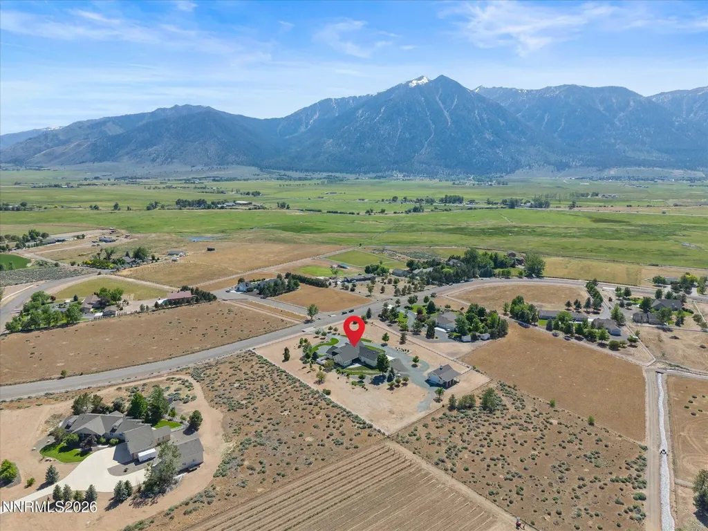 1056 Country Gardnerville NV 89460