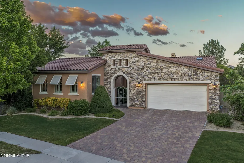 7601 Autumn Ridge Reno NV 89523