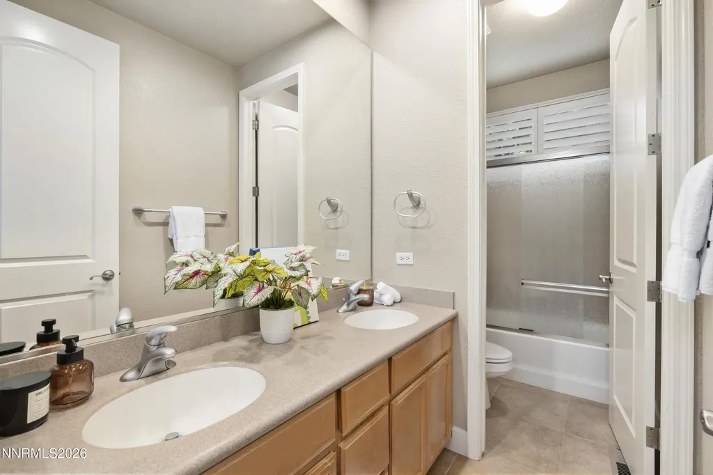 7601 Autumn Ridge Reno NV 89523