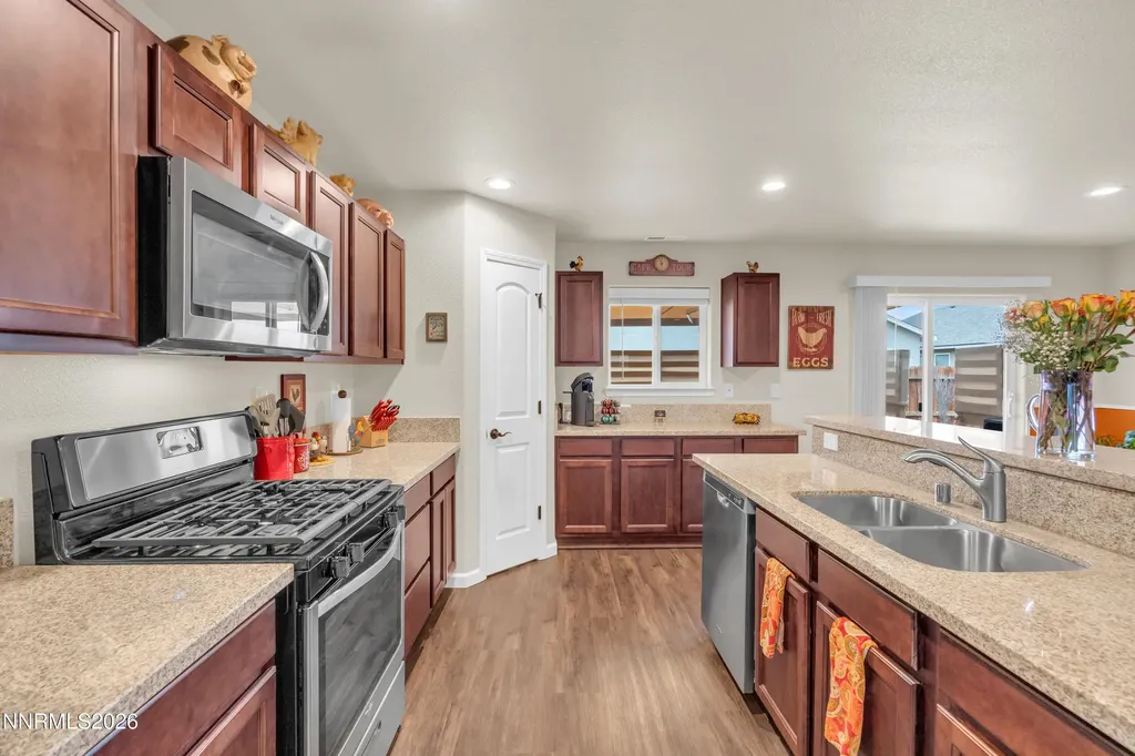 2552 Ladera Fallon NV 89406