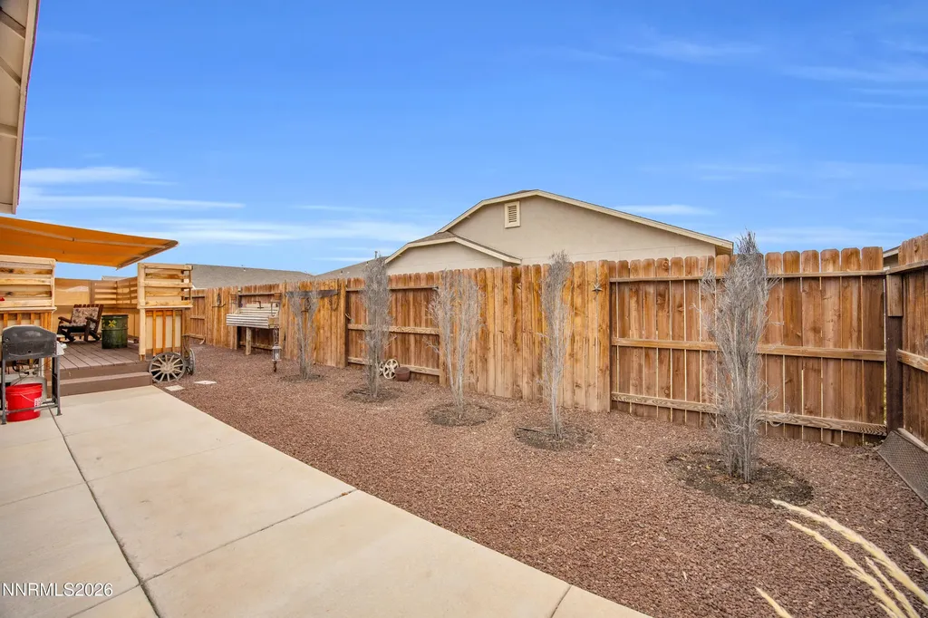 2552 Ladera Fallon NV 89406