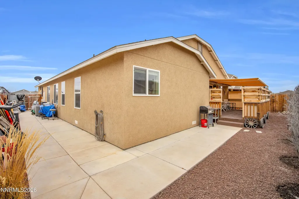 2552 Ladera Fallon NV 89406
