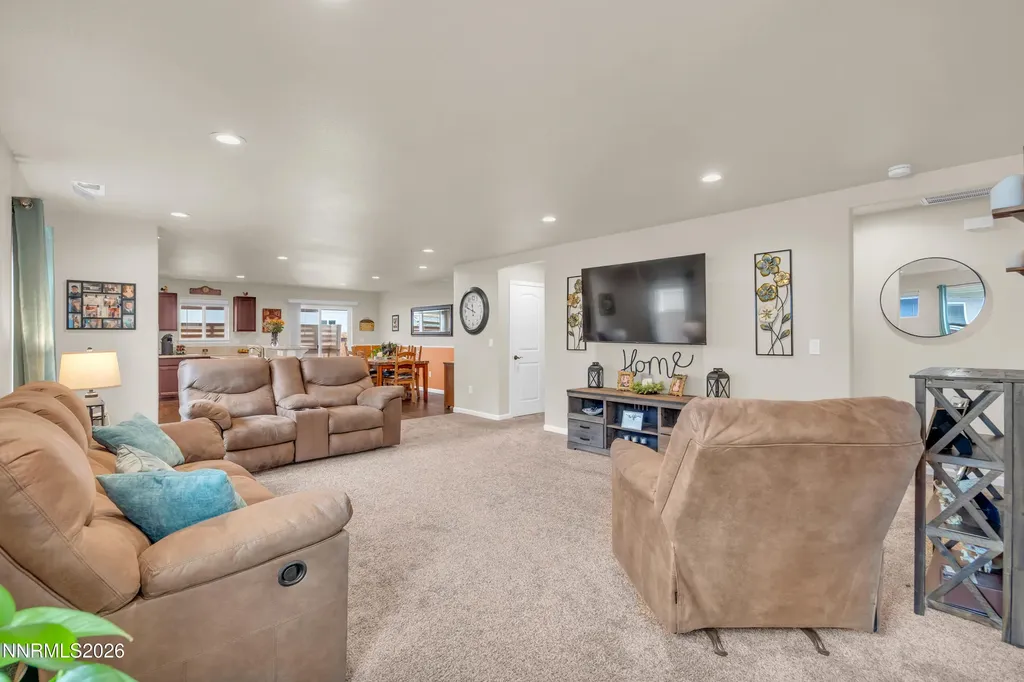 2552 Ladera Fallon NV 89406