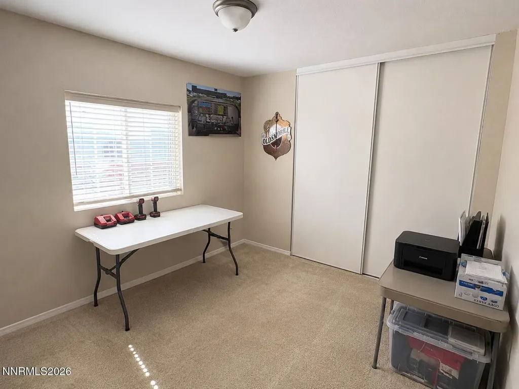 6249 Nugget Winnemucca NV 89445