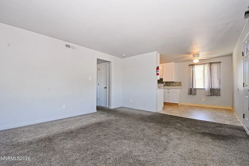 1513 Edmonds Carson City NV 89701