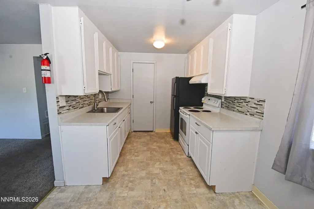 1513 Edmonds Carson City NV 89701
