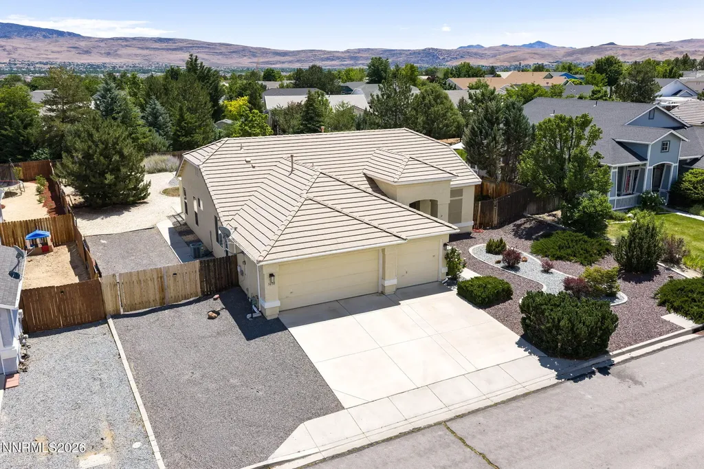 3230 Grove Springs Sparks NV 89436