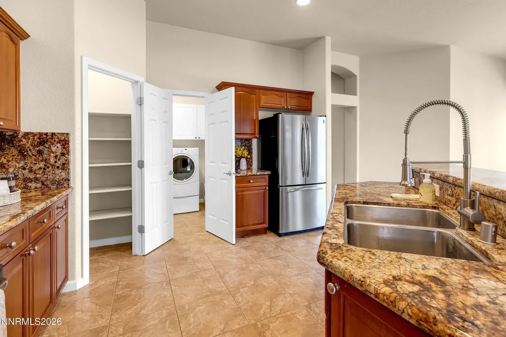 10225 Donnay Reno NV 89521