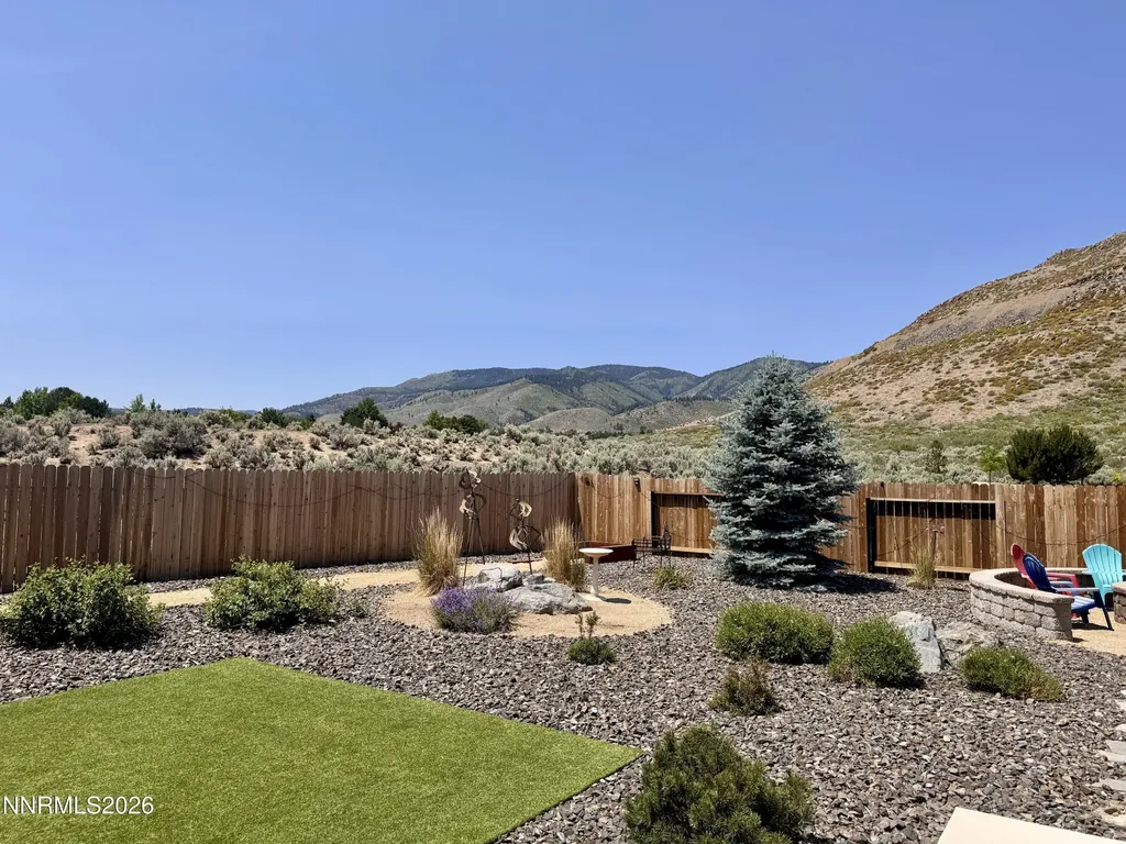 1727 Vineyard Carson City NV 89703