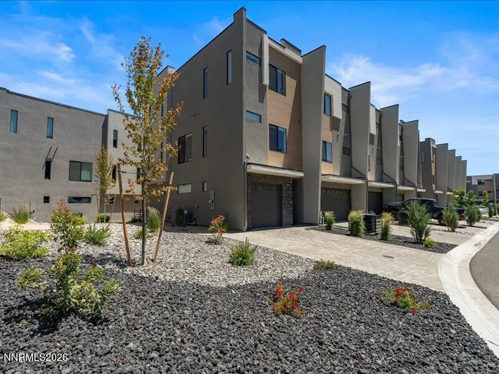 156 Rissone Reno NV 89503