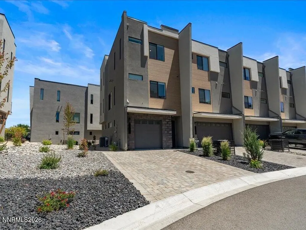 156 Rissone Reno NV 89503