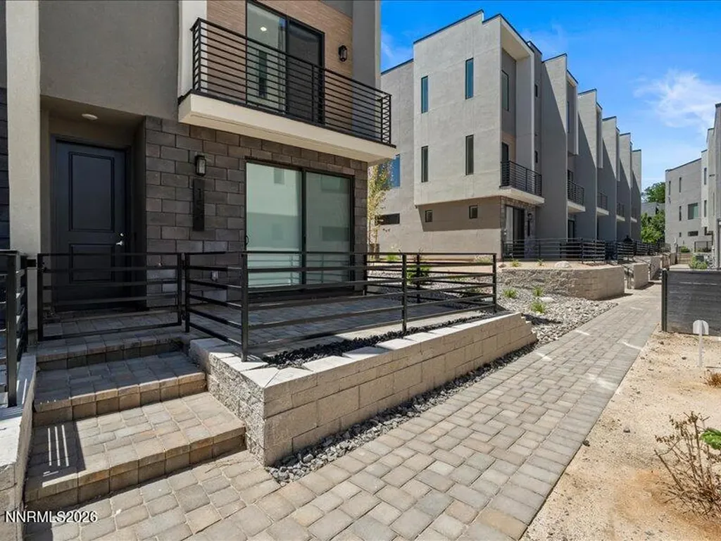156 Rissone Reno NV 89503