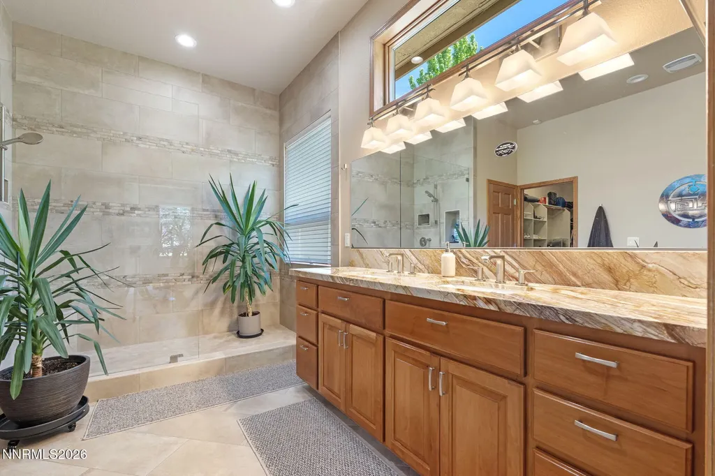 1030 Lakeside Gardnerville NV 89460
