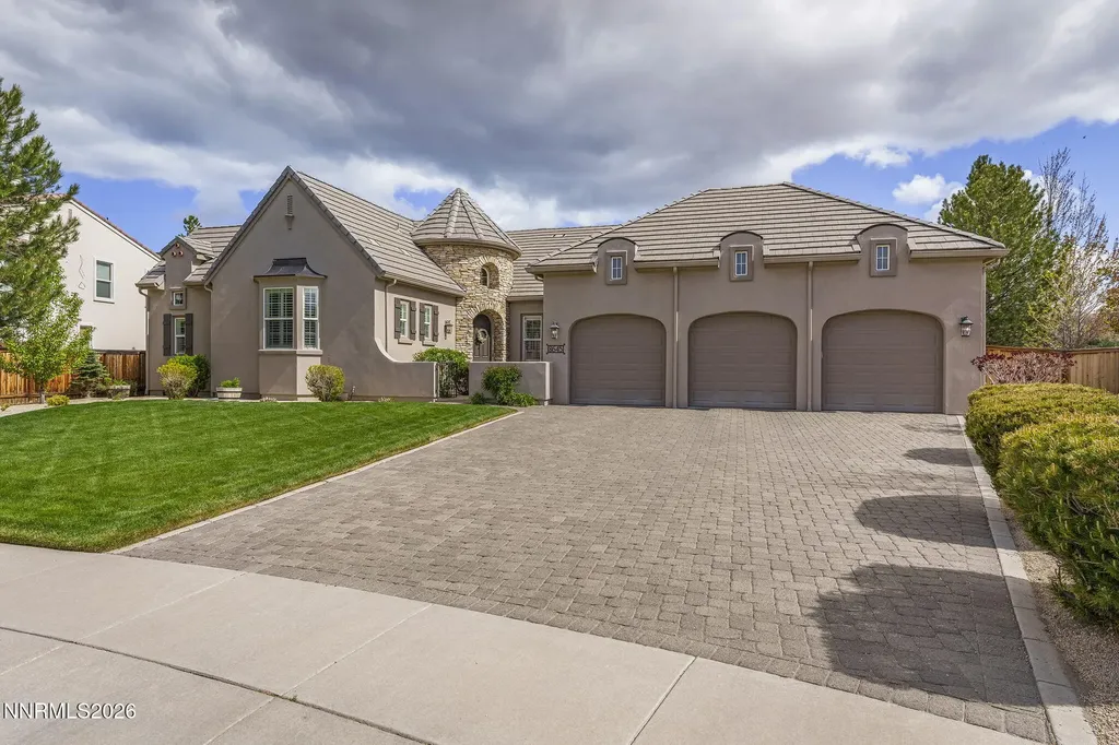 8645 Tom Kite Reno NV 89523