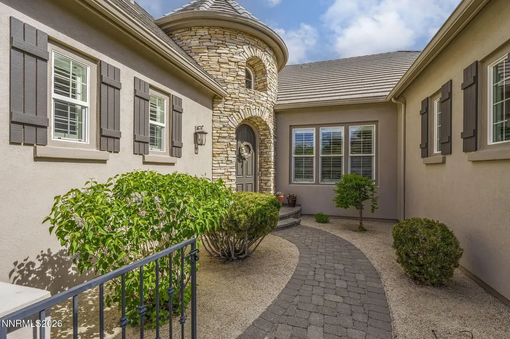 8645 Tom Kite Reno NV 89523