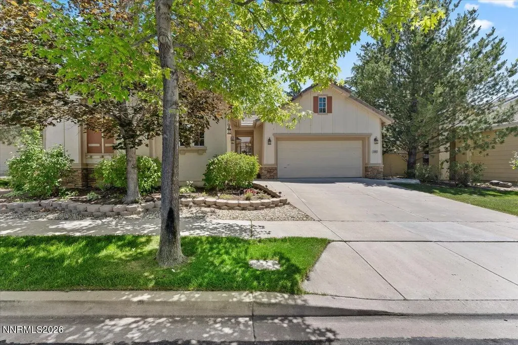 3083 Ten Mile Sparks NV 89436