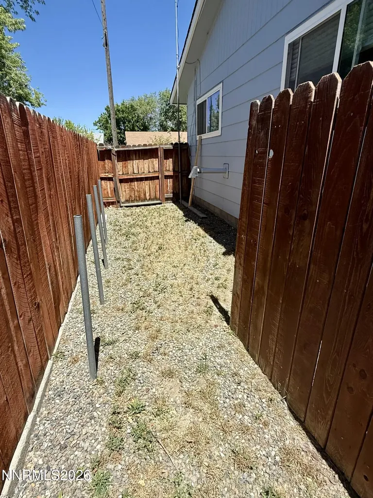 1652 Lohanton Winnemucca NV 89445