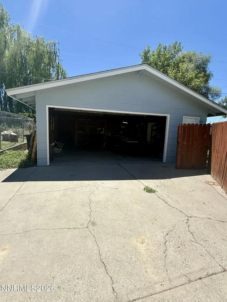 1652 Lohanton Winnemucca NV 89445
