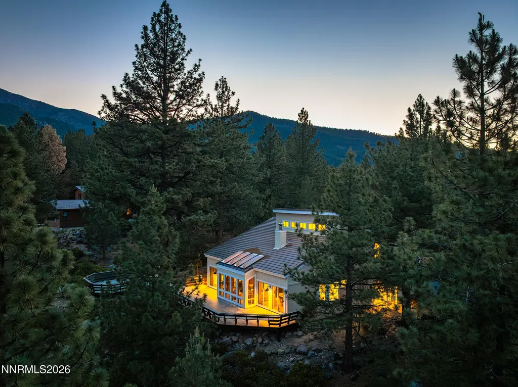 455 Blue Spruce Reno NV 89511