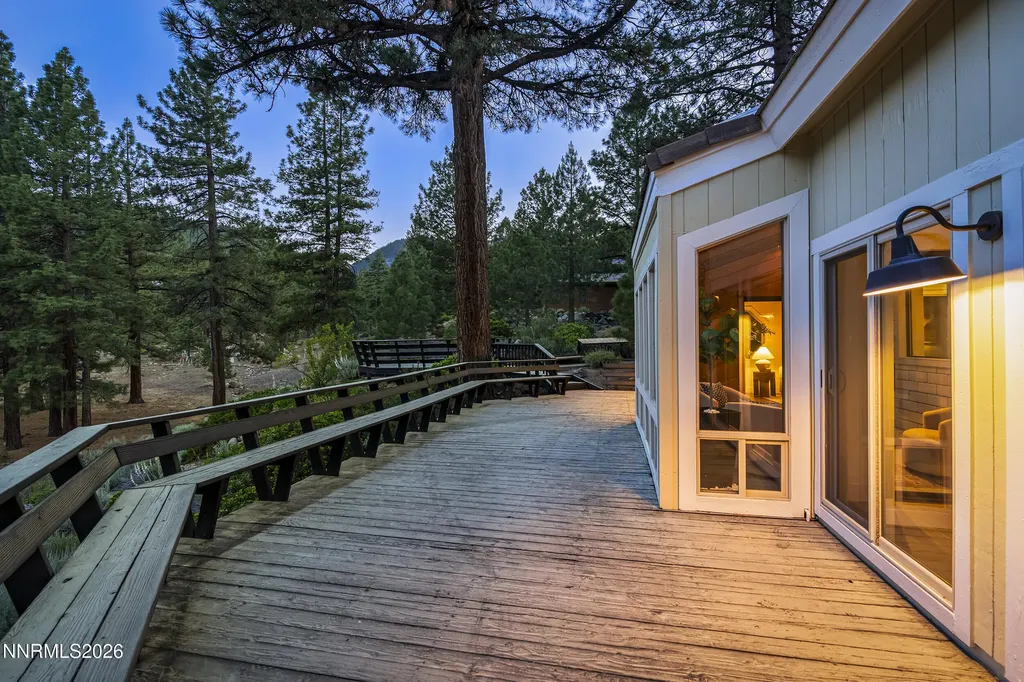 455 Blue Spruce Reno NV 89511