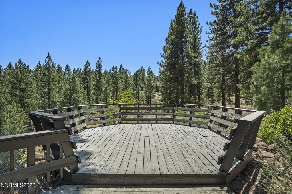 455 Blue Spruce Reno NV 89511