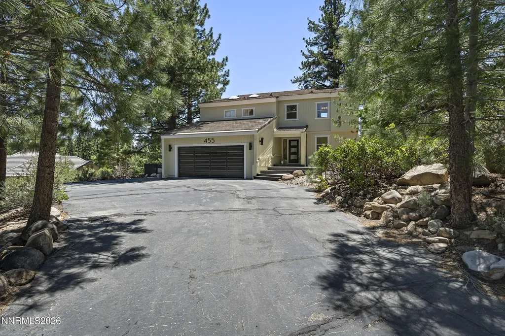 455 Blue Spruce Reno NV 89511