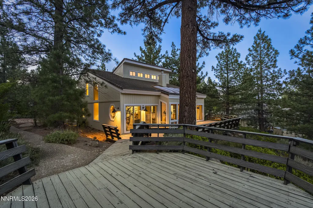 455 Blue Spruce Reno NV 89511