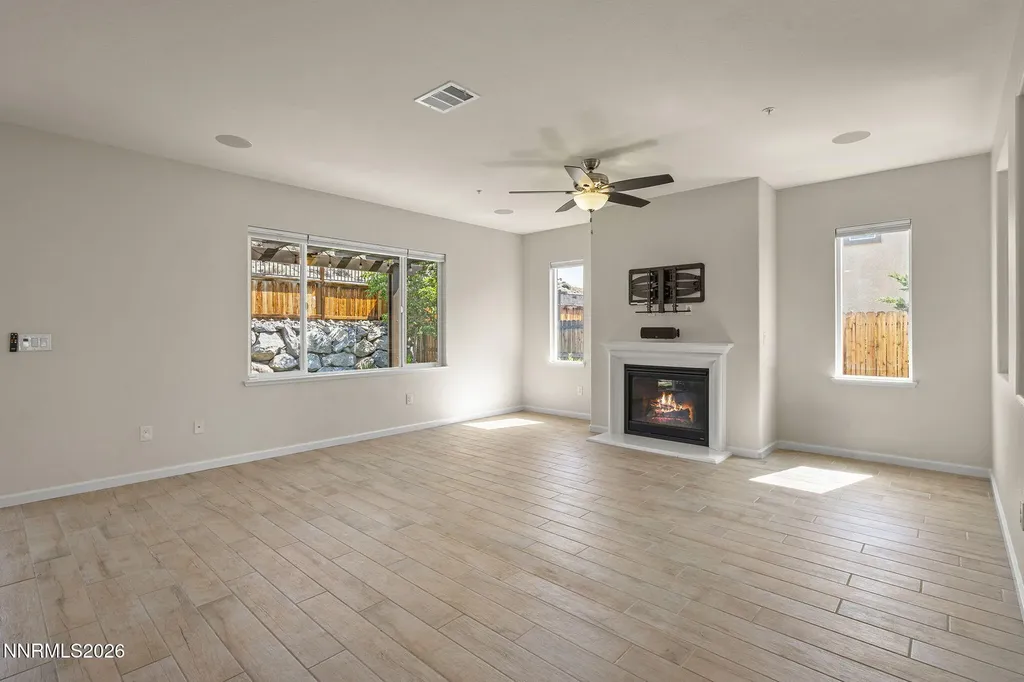 2671 Cityview Sparks NV 89431