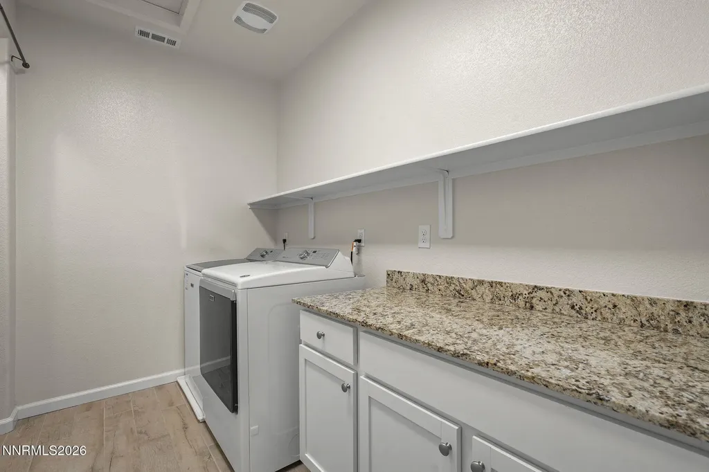 2671 Cityview Sparks NV 89431