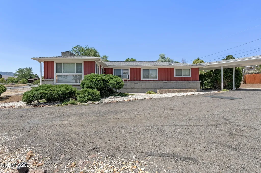 3160 Comstock Reno NV 89512