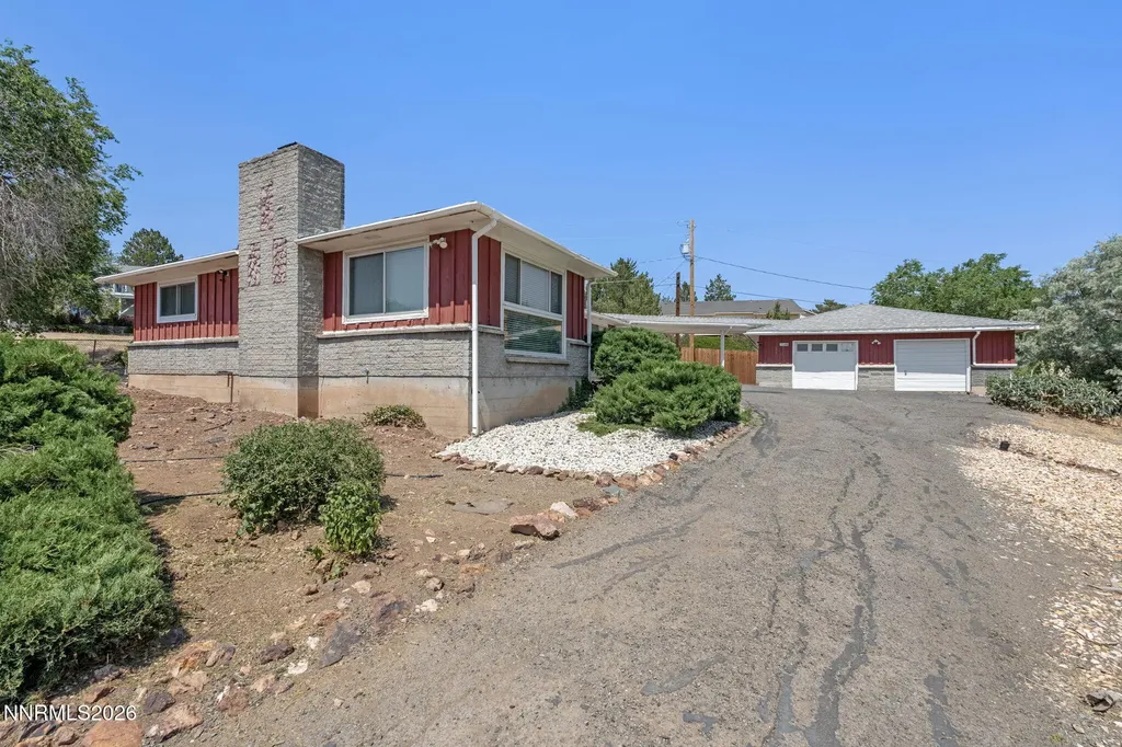 3160 Comstock Reno NV 89512