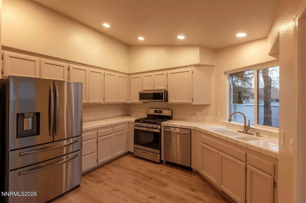 7562 Wheeldale Reno NV 89511