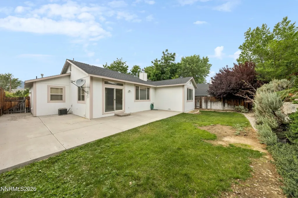 835 Valley Crest Carson City NV 89705