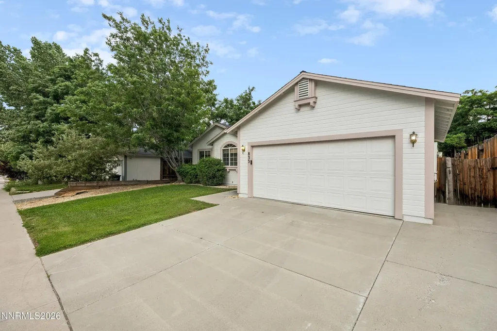 835 Valley Crest Carson City NV 89705