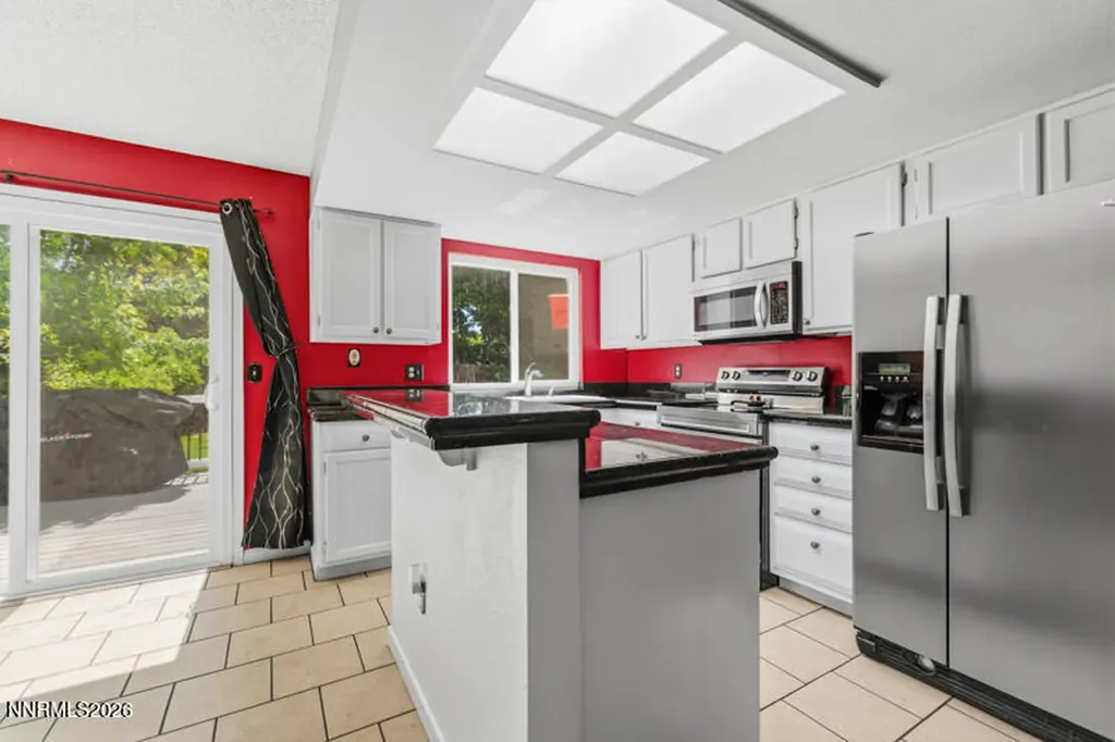 2716 Pajaro Reno NV 89502